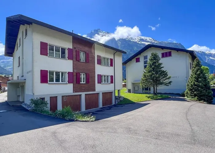 With Mountain View & Balcony Kitchen Parking * Kandersteg