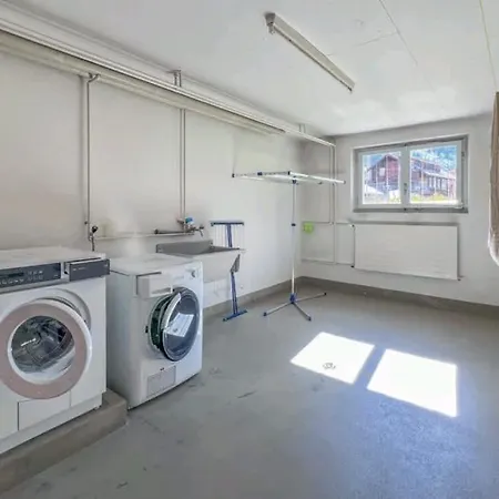 Apartment With Mountain View & Balcony Kitchen Parking